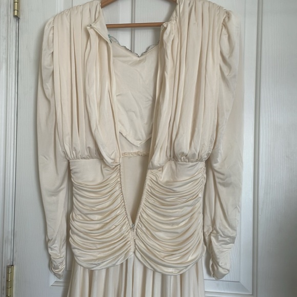 Vintage Filigree Ivory White Ruched Drape Glam Rock Dynasty Dress size 14 - Picture 3 of 8